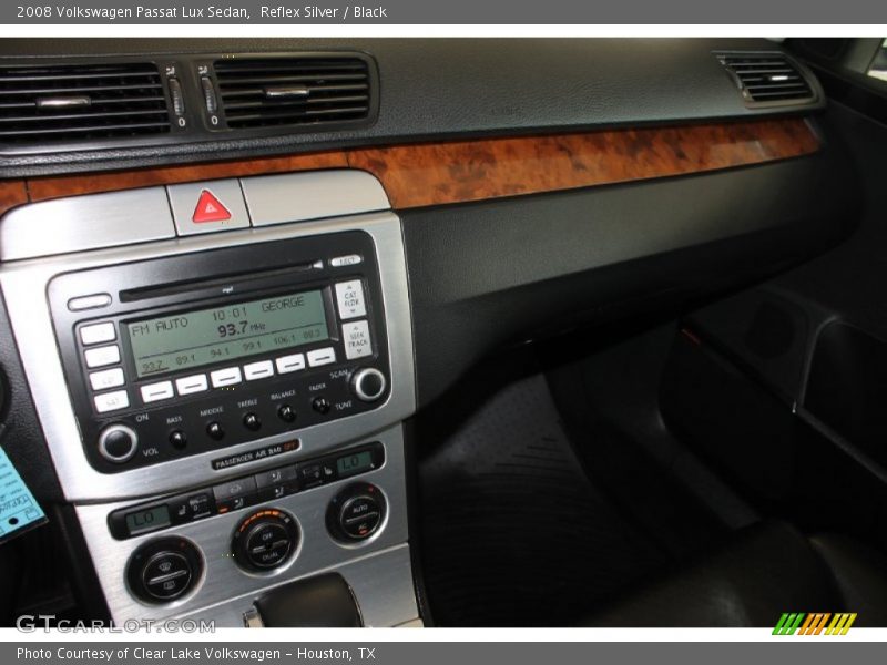 Reflex Silver / Black 2008 Volkswagen Passat Lux Sedan