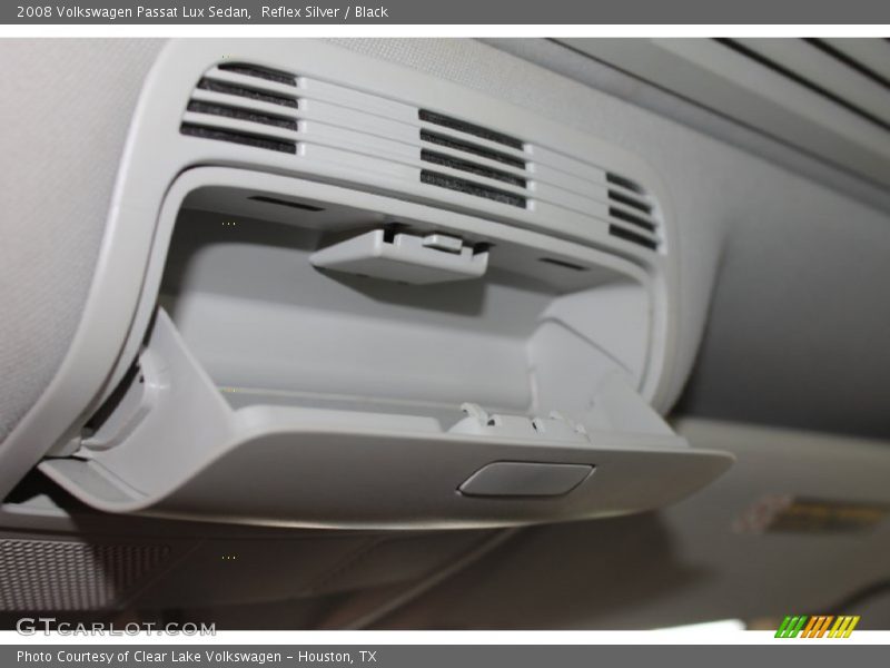 Reflex Silver / Black 2008 Volkswagen Passat Lux Sedan