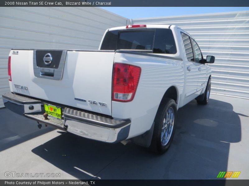 Blizzard White / Charcoal 2008 Nissan Titan SE Crew Cab