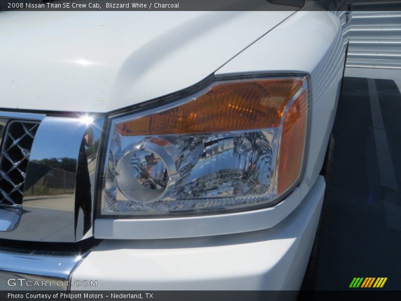 Blizzard White / Charcoal 2008 Nissan Titan SE Crew Cab