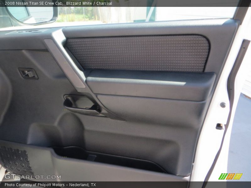 Blizzard White / Charcoal 2008 Nissan Titan SE Crew Cab