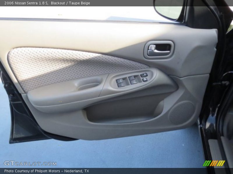 Blackout / Taupe Beige 2006 Nissan Sentra 1.8 S
