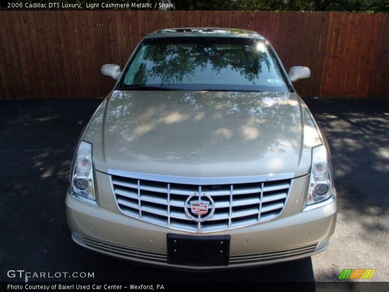 Light Cashmere Metallic / Shale 2006 Cadillac DTS Luxury