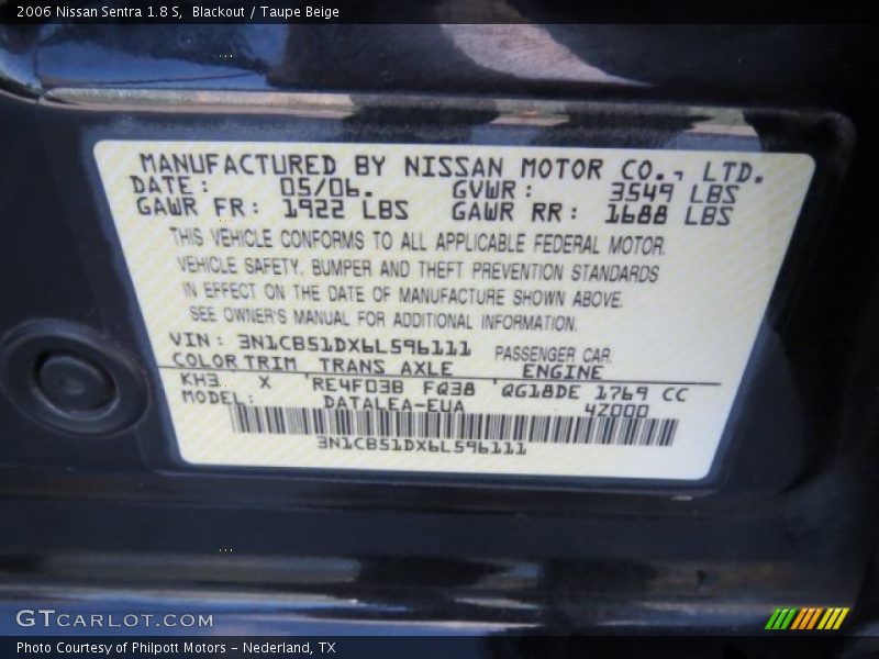 Blackout / Taupe Beige 2006 Nissan Sentra 1.8 S