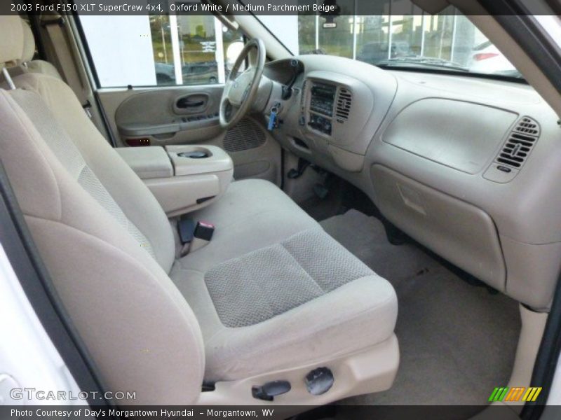 Oxford White / Medium Parchment Beige 2003 Ford F150 XLT SuperCrew 4x4