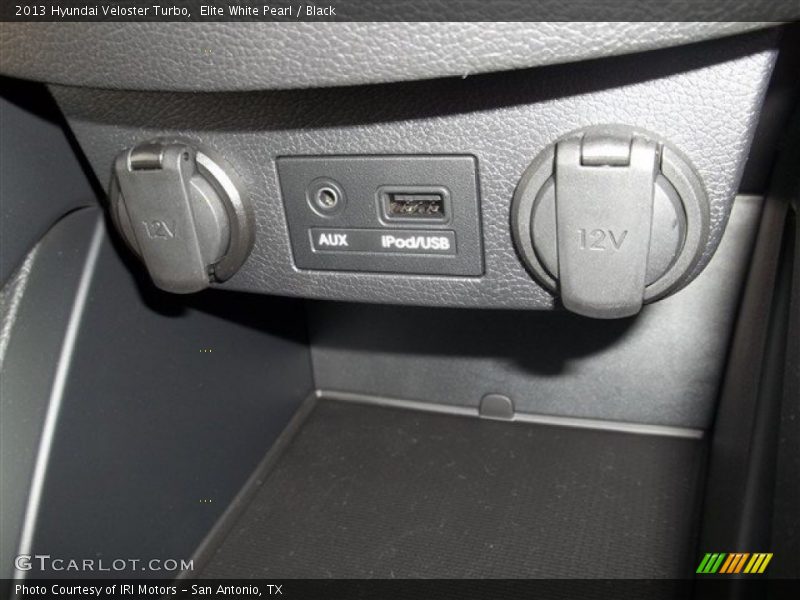 Elite White Pearl / Black 2013 Hyundai Veloster Turbo