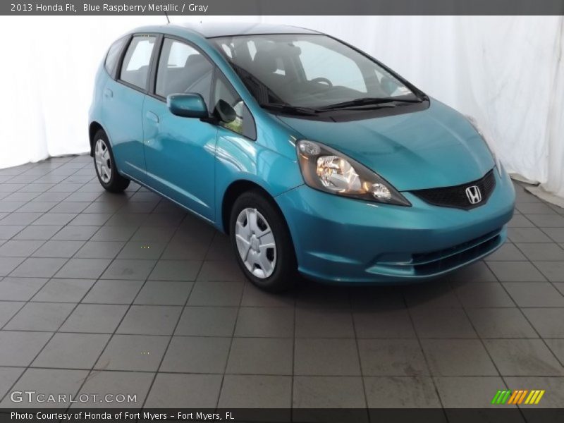 Front 3/4 View of 2013 Fit 