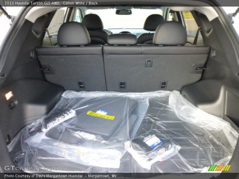 Cotton White / Black 2013 Hyundai Tucson GLS AWD