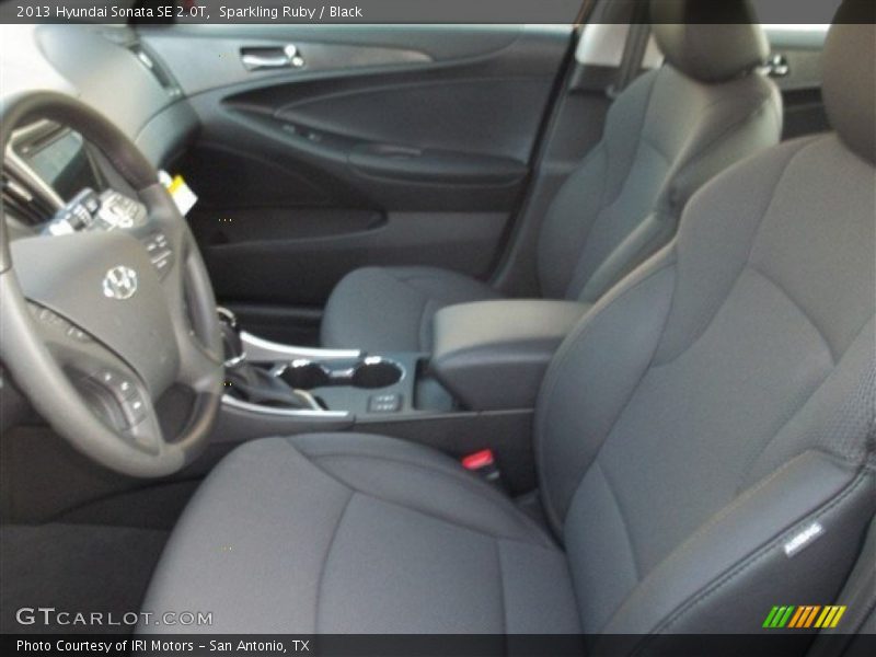 Sparkling Ruby / Black 2013 Hyundai Sonata SE 2.0T