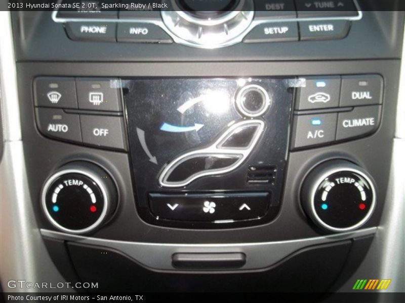 Sparkling Ruby / Black 2013 Hyundai Sonata SE 2.0T
