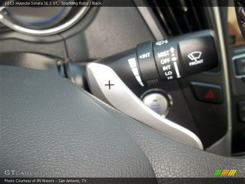 Sparkling Ruby / Black 2013 Hyundai Sonata SE 2.0T