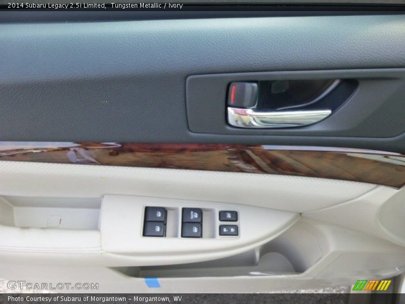 Tungsten Metallic / Ivory 2014 Subaru Legacy 2.5i Limited