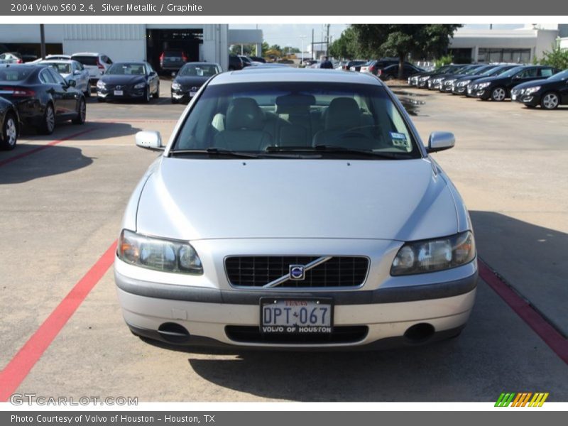 Silver Metallic / Graphite 2004 Volvo S60 2.4