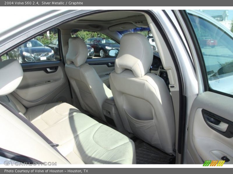 Silver Metallic / Graphite 2004 Volvo S60 2.4