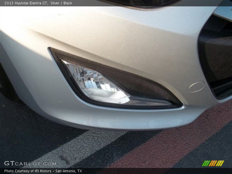 Silver / Black 2013 Hyundai Elantra GT