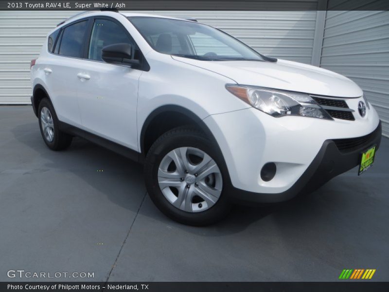 Super White / Ash 2013 Toyota RAV4 LE