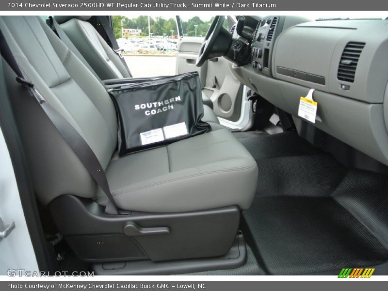 Summit White / Dark Titanium 2014 Chevrolet Silverado 2500HD WT Regular Cab Utility Truck