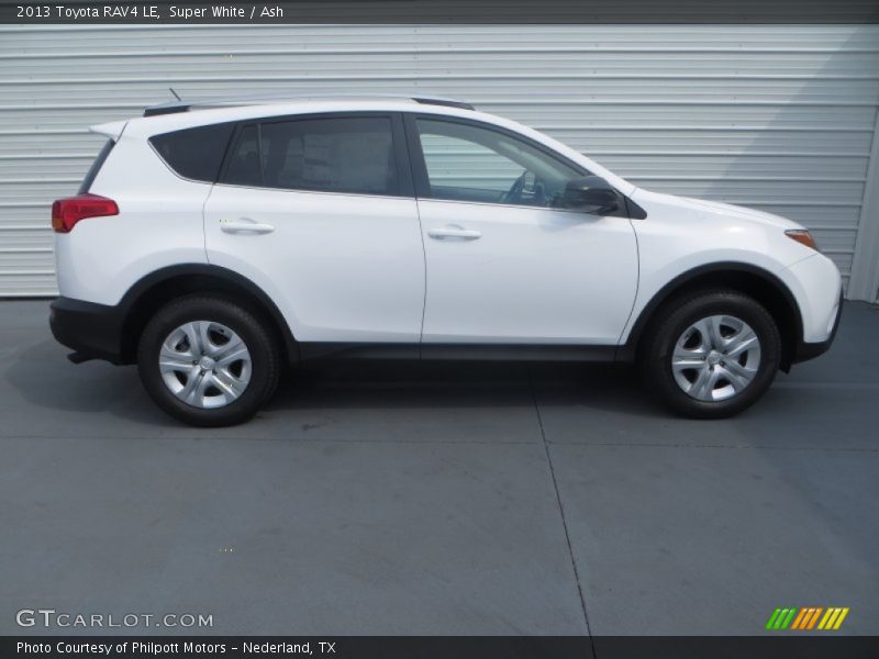 Super White / Ash 2013 Toyota RAV4 LE