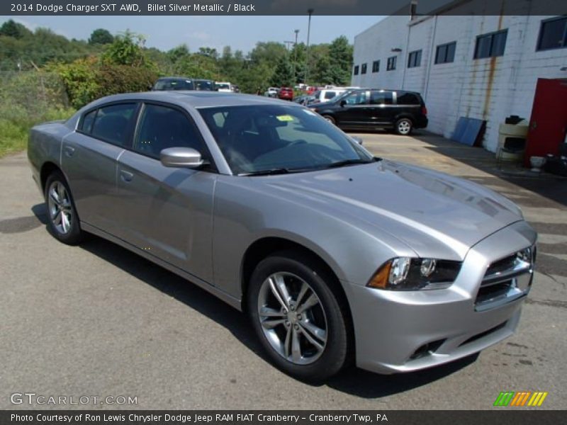 Front 3/4 View of 2014 Charger SXT AWD