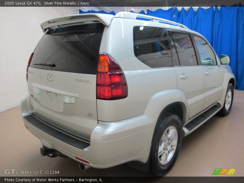 Silver Pine Metallic / Ivory 2005 Lexus GX 470