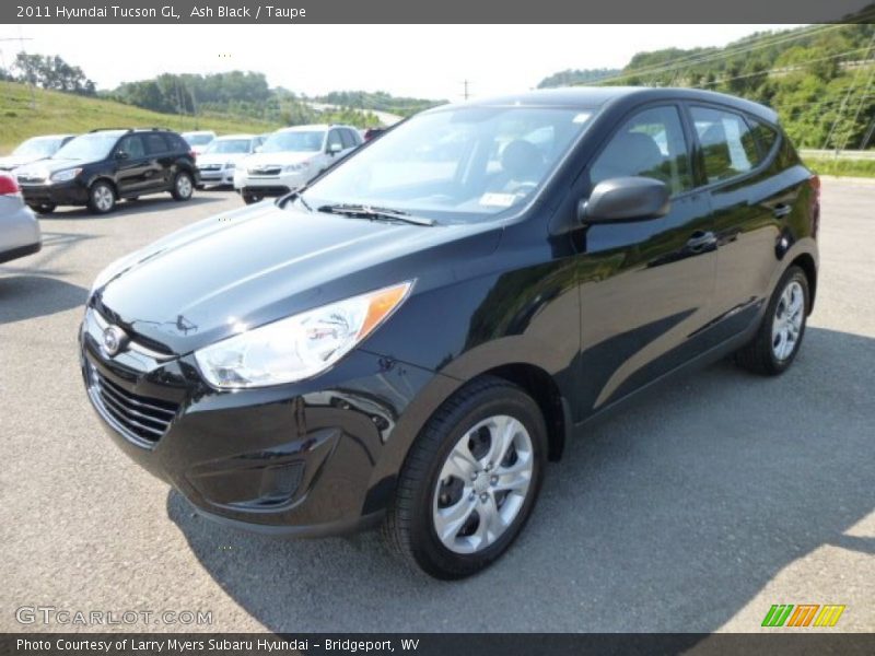 Ash Black / Taupe 2011 Hyundai Tucson GL