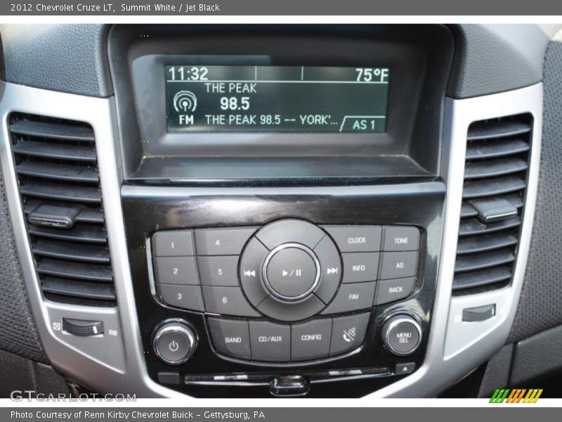 Summit White / Jet Black 2012 Chevrolet Cruze LT