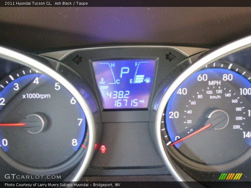 Ash Black / Taupe 2011 Hyundai Tucson GL