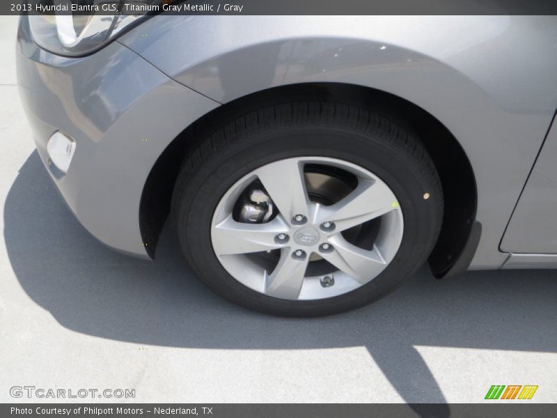 Titanium Gray Metallic / Gray 2013 Hyundai Elantra GLS