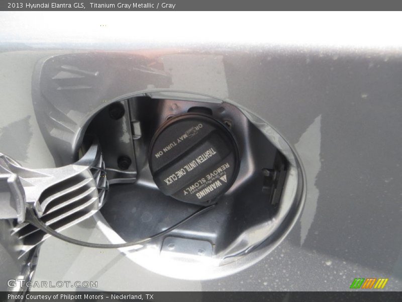 Titanium Gray Metallic / Gray 2013 Hyundai Elantra GLS