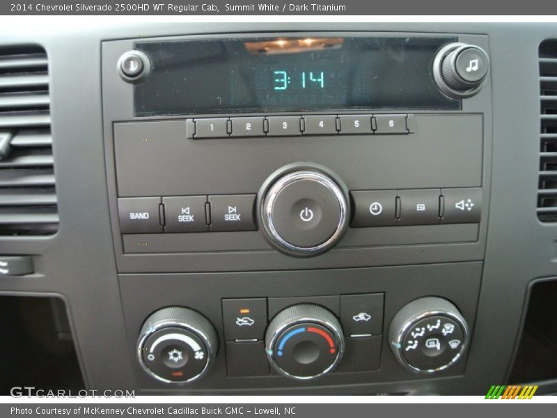 Controls of 2014 Silverado 2500HD WT Regular Cab