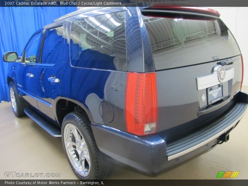 Blue Chip / Cocoa/Light Cashmere 2007 Cadillac Escalade AWD