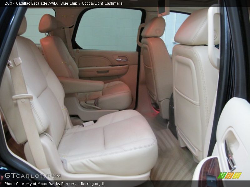 Blue Chip / Cocoa/Light Cashmere 2007 Cadillac Escalade AWD
