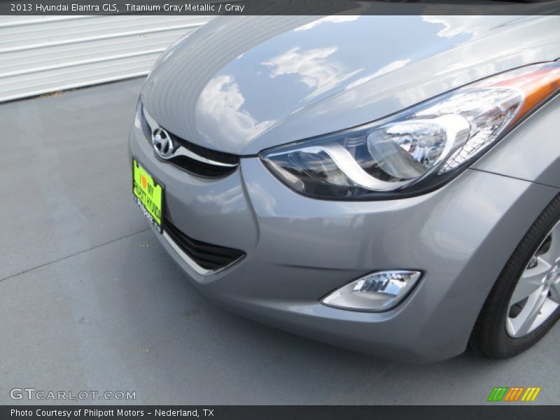 Titanium Gray Metallic / Gray 2013 Hyundai Elantra GLS