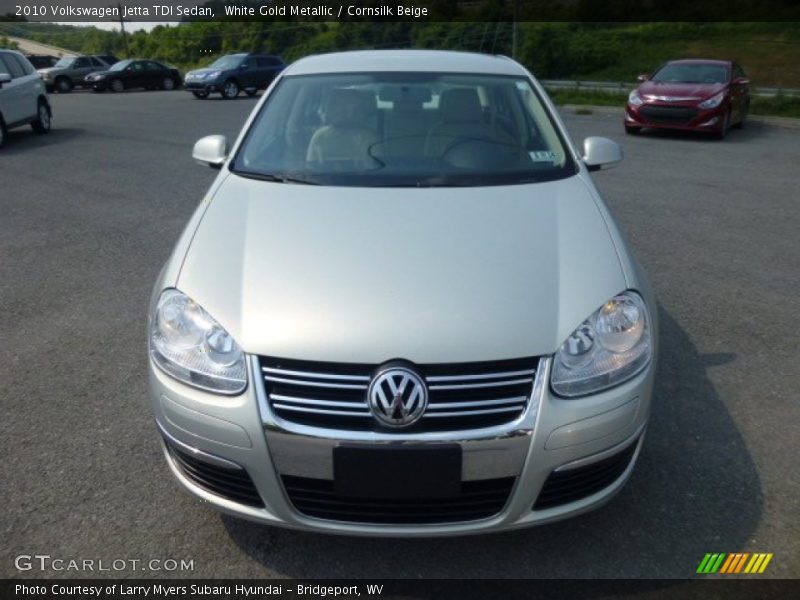 White Gold Metallic / Cornsilk Beige 2010 Volkswagen Jetta TDI Sedan