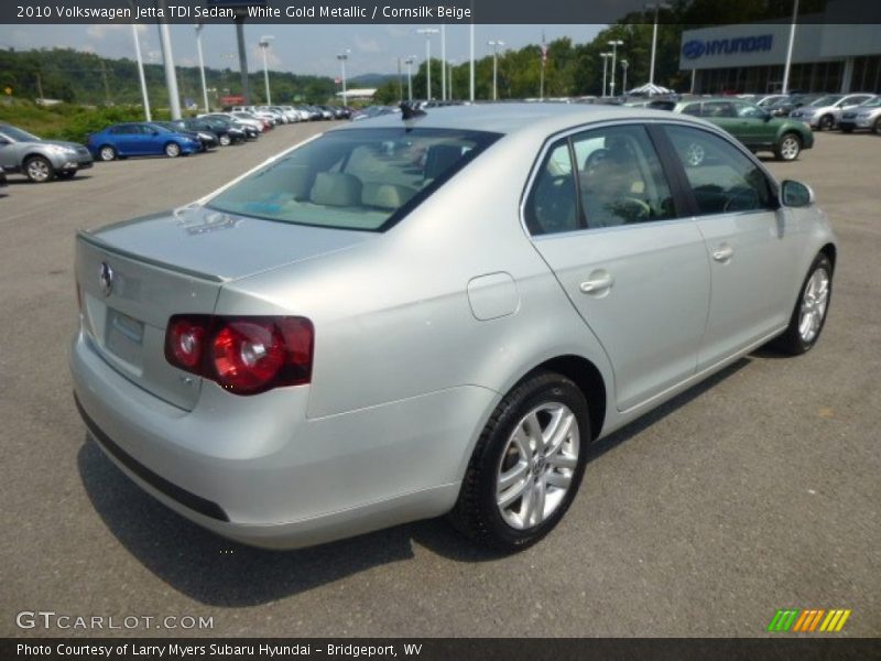White Gold Metallic / Cornsilk Beige 2010 Volkswagen Jetta TDI Sedan