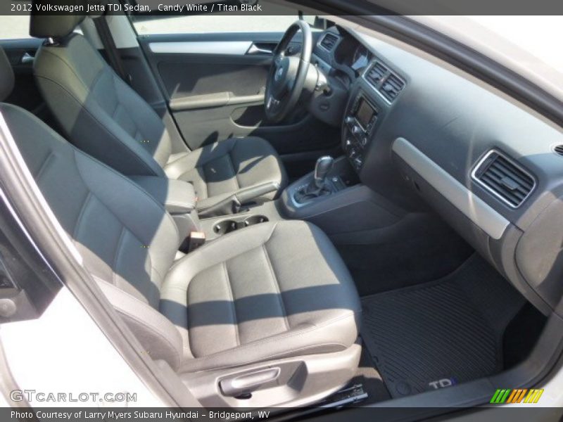 Candy White / Titan Black 2012 Volkswagen Jetta TDI Sedan
