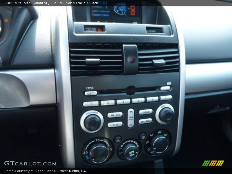 Liquid Silver Metallic / Black 2006 Mitsubishi Galant SE