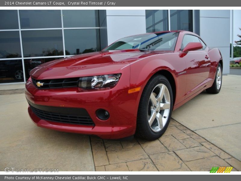 Front 3/4 View of 2014 Camaro LT Coupe