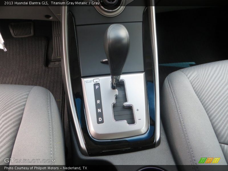 Titanium Gray Metallic / Gray 2013 Hyundai Elantra GLS