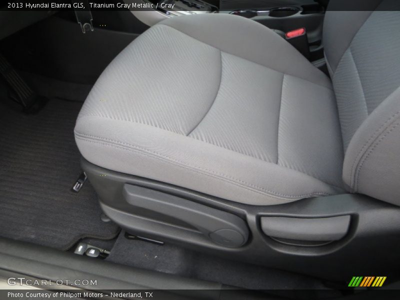 Titanium Gray Metallic / Gray 2013 Hyundai Elantra GLS