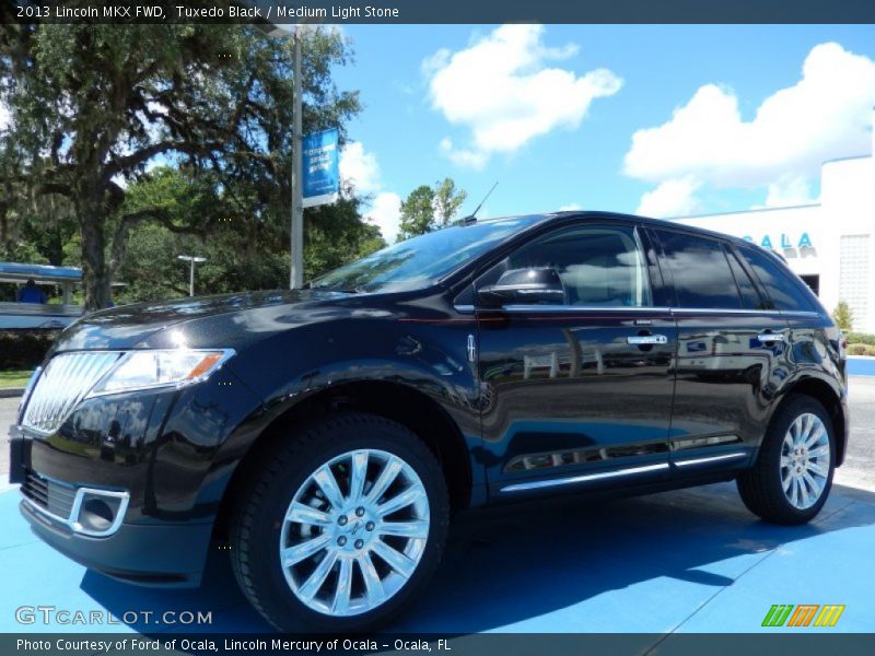 Tuxedo Black / Medium Light Stone 2013 Lincoln MKX FWD