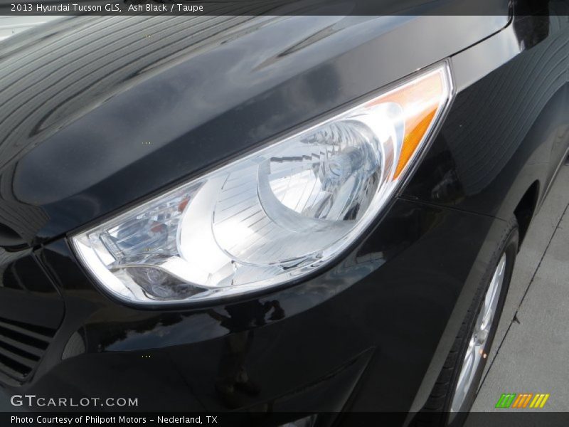 Ash Black / Taupe 2013 Hyundai Tucson GLS