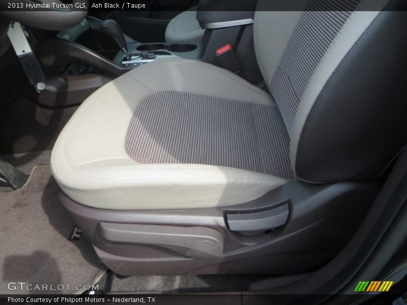 Ash Black / Taupe 2013 Hyundai Tucson GLS