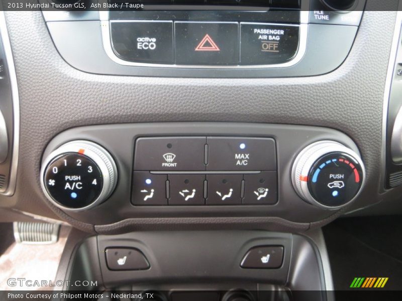 Ash Black / Taupe 2013 Hyundai Tucson GLS