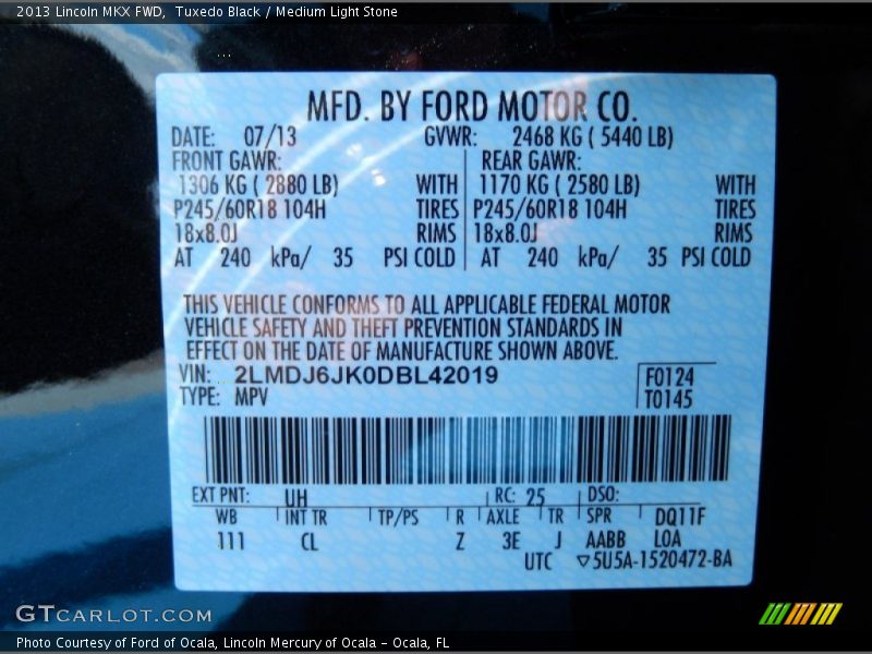 Tuxedo Black / Medium Light Stone 2013 Lincoln MKX FWD