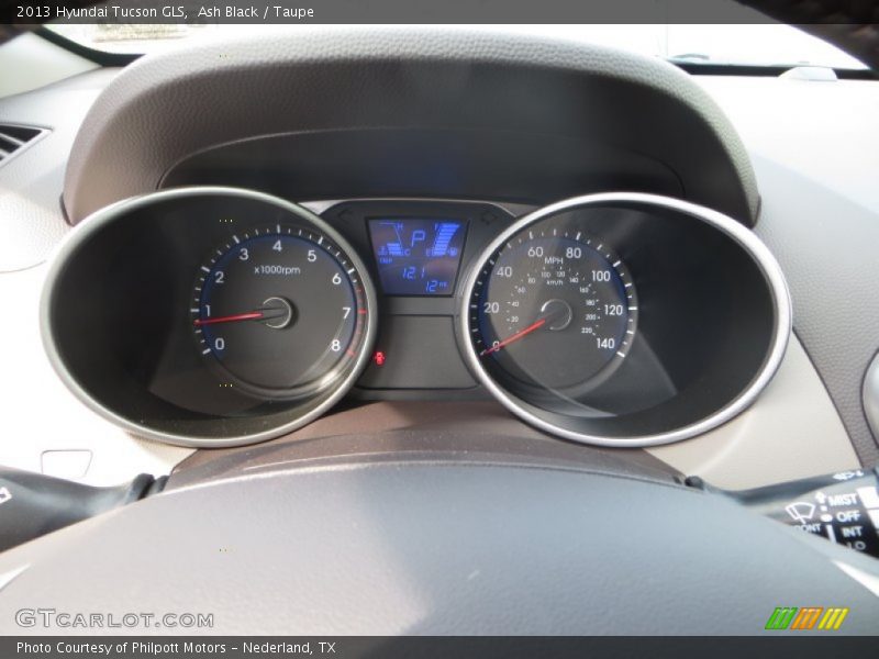 Ash Black / Taupe 2013 Hyundai Tucson GLS