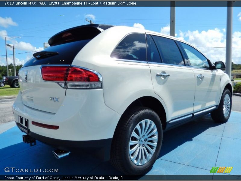 Crystal Champagne Tri-Coat / Medium Light Stone 2013 Lincoln MKX FWD