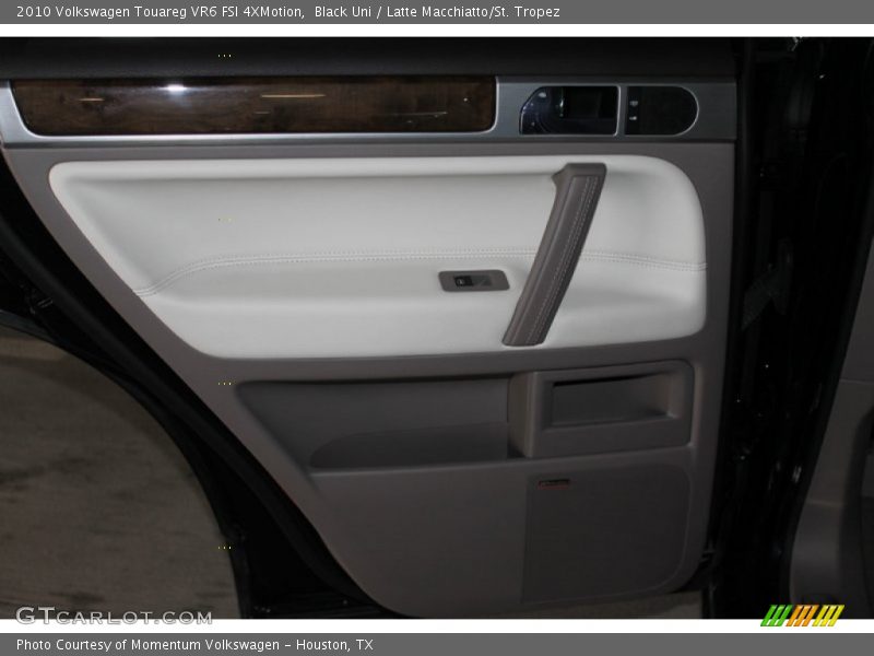 Black Uni / Latte Macchiatto/St. Tropez 2010 Volkswagen Touareg VR6 FSI 4XMotion