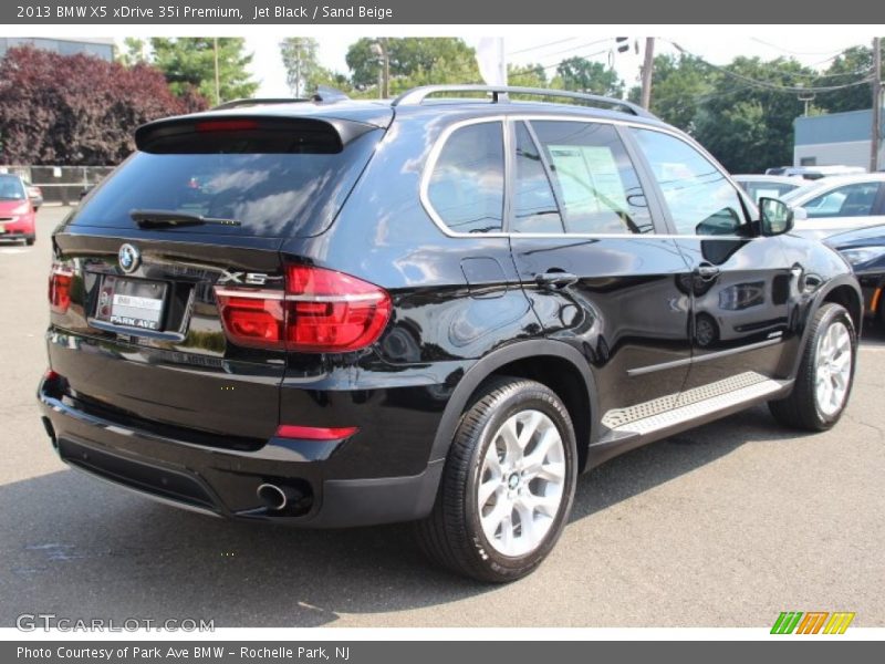 Jet Black / Sand Beige 2013 BMW X5 xDrive 35i Premium