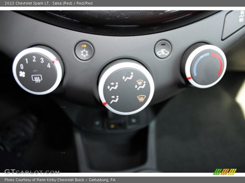 Salsa (Red) / Red/Red 2013 Chevrolet Spark LT